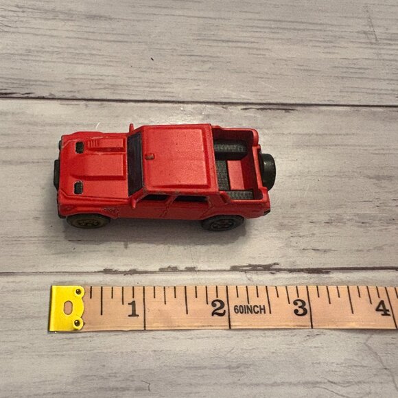 Matchbox Lamborghini LM002 Red MB956 Diecast 1:64 Truck Car Loose (SKU: 323TO) - Picture 7 of 7